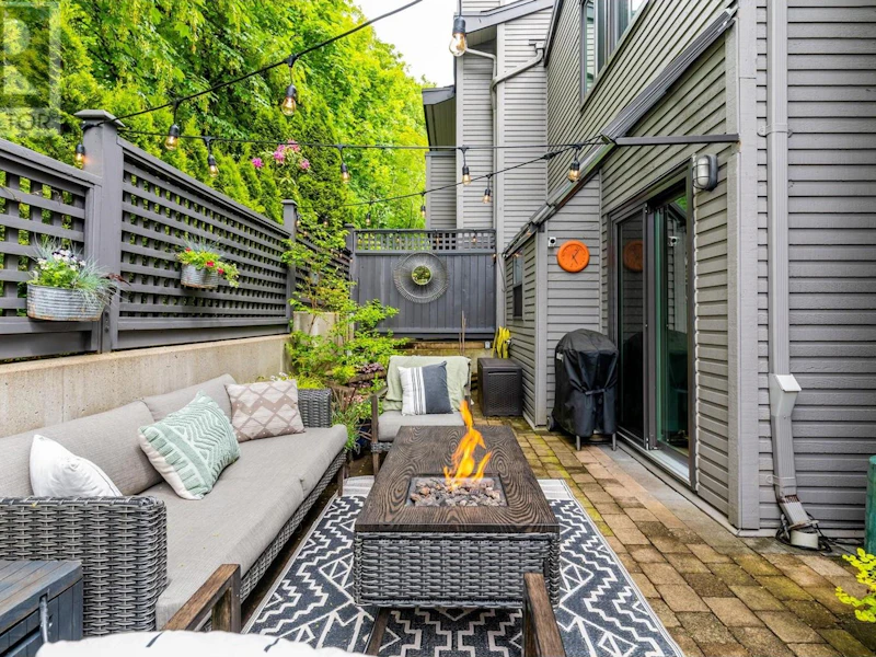 3134 Lonsdale Avenue, North Vancouver BC V7N 3J8
