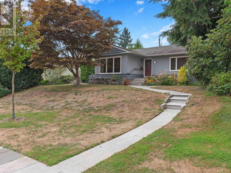 1721 W 68th Avenue, Vancouver BC V6P 2V9