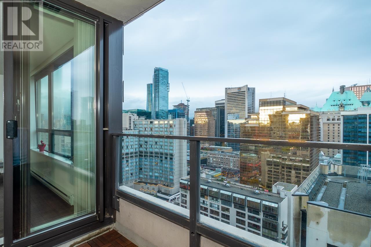 2115-938 Smithe Street, Vancouver, BC, V6Z 3H8