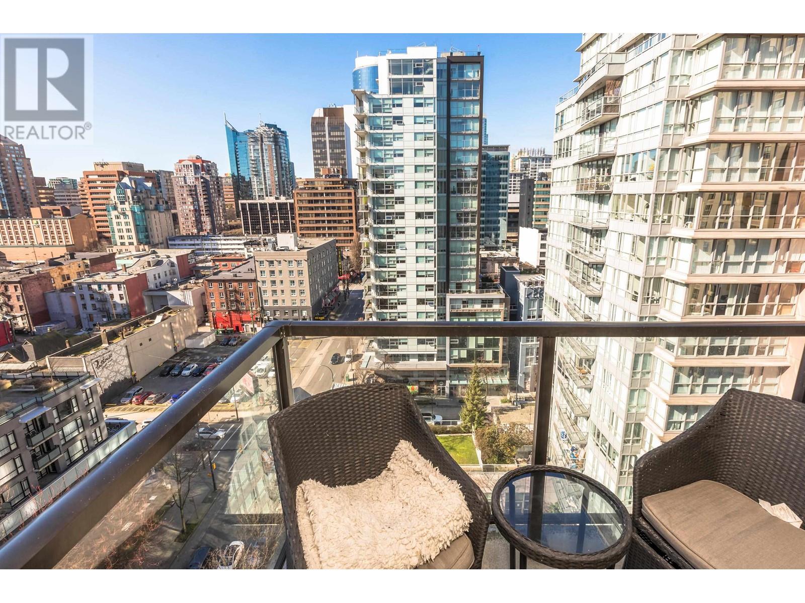 1702-989 Richards Street, Vancouver, BC, V6B 6R6