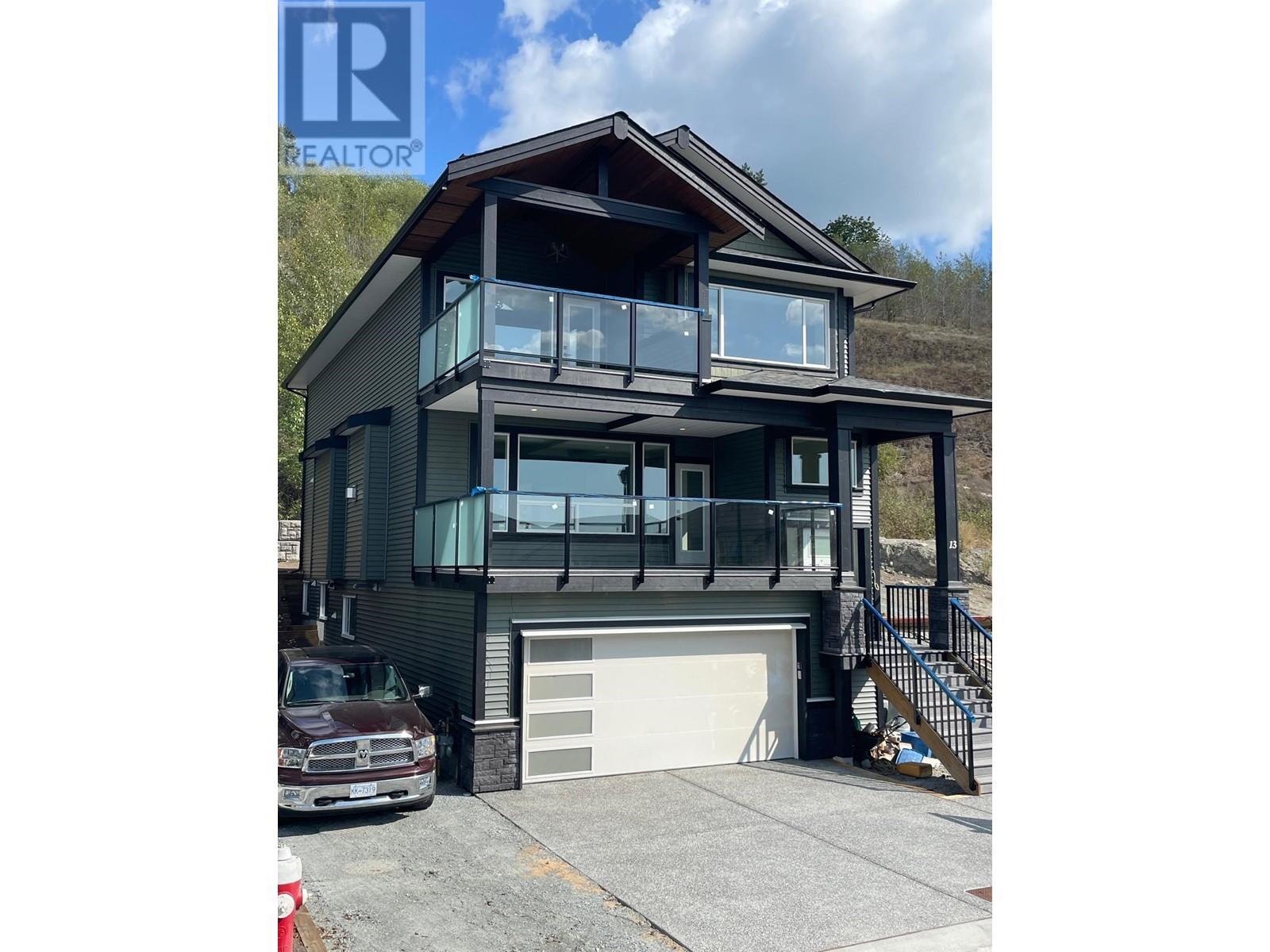 13-24850 106 Avenue, Maple Ridge, BC, V2W 0K4