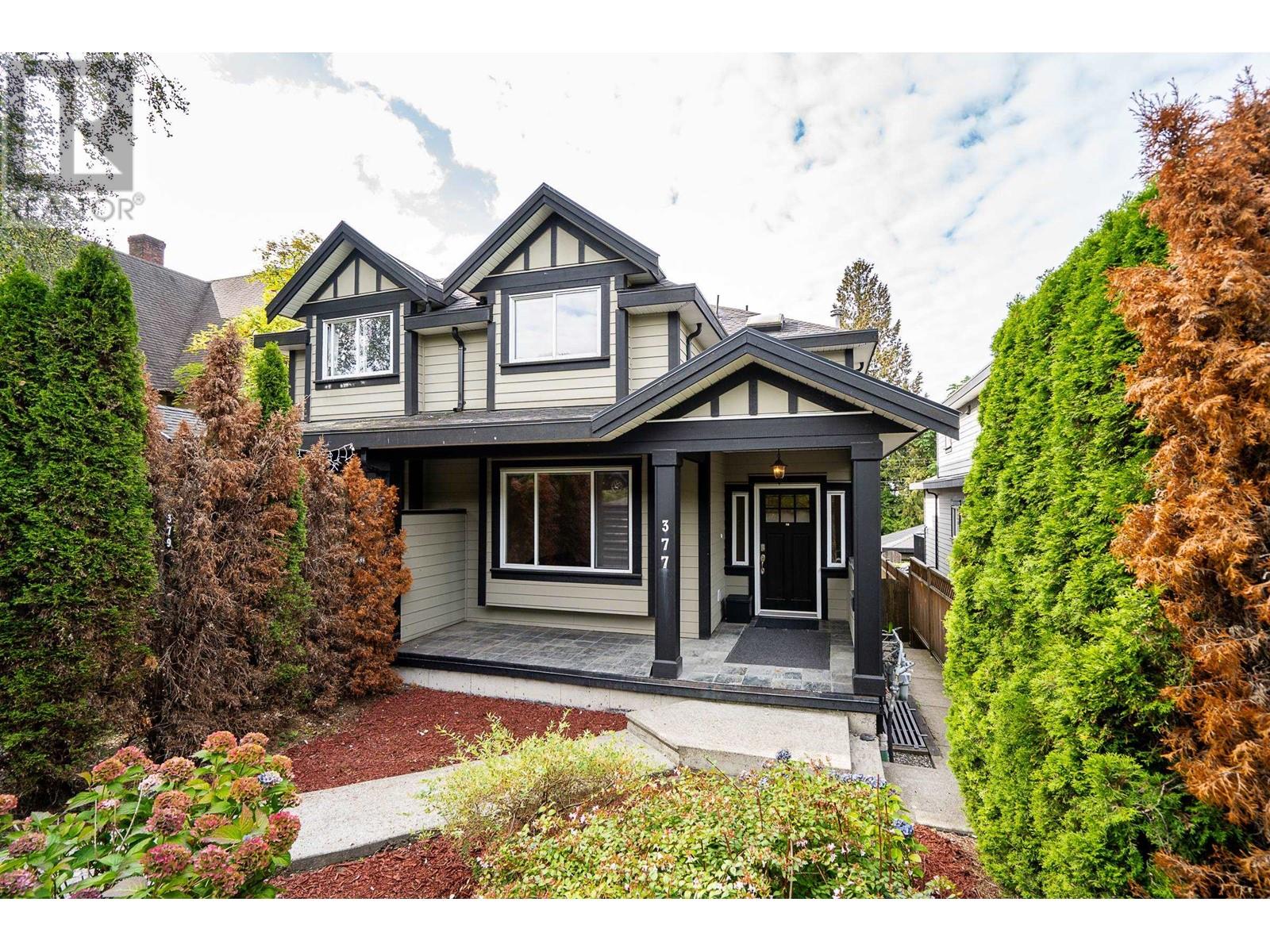 377 East 5th Street, North Vancouver, BC, V7L 1M1
