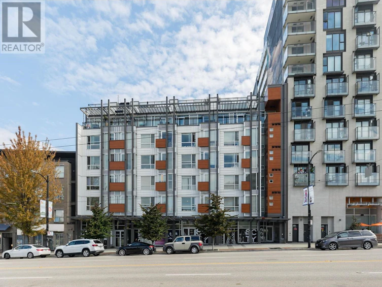 206-233 Kingsway Avenue, Vancouver, BC, V5T 3J5