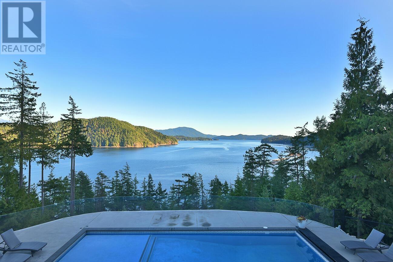 165 Witherby Road, Gibsons, BC, V0N 1V6