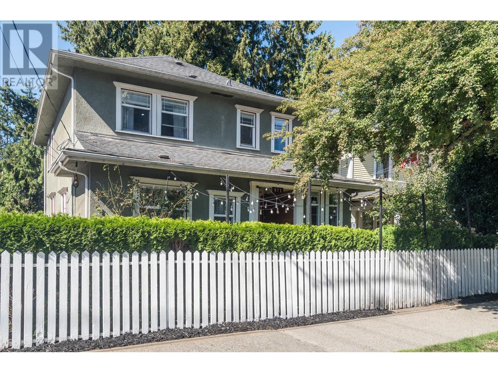 971 Nicola Street, Vancouver, BC, V6G 2C7