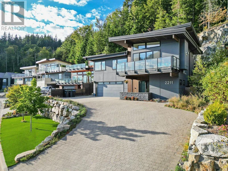 2211 Crumpit Woods Drive, Squamish BC
