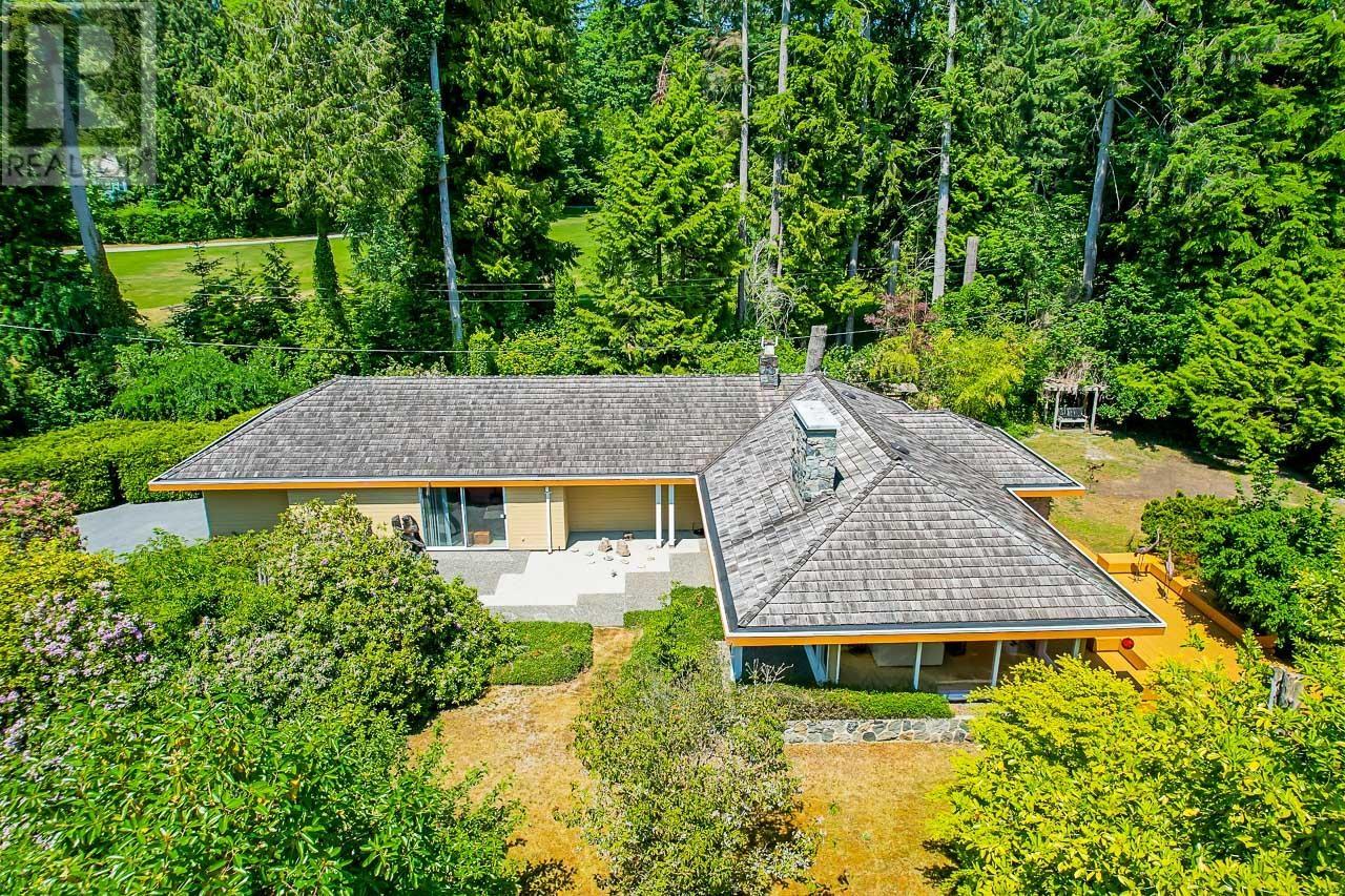 405 Bury Lane, West Vancouver, BC, V7S 1K4
