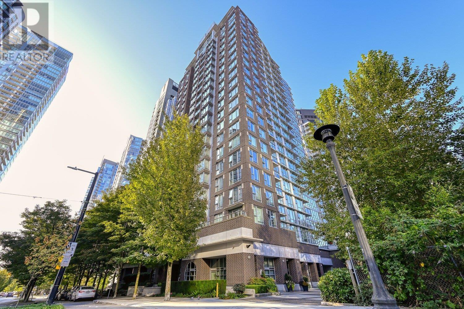 805-550 Pacific Street, Vancouver, BC, V6Z 3G2