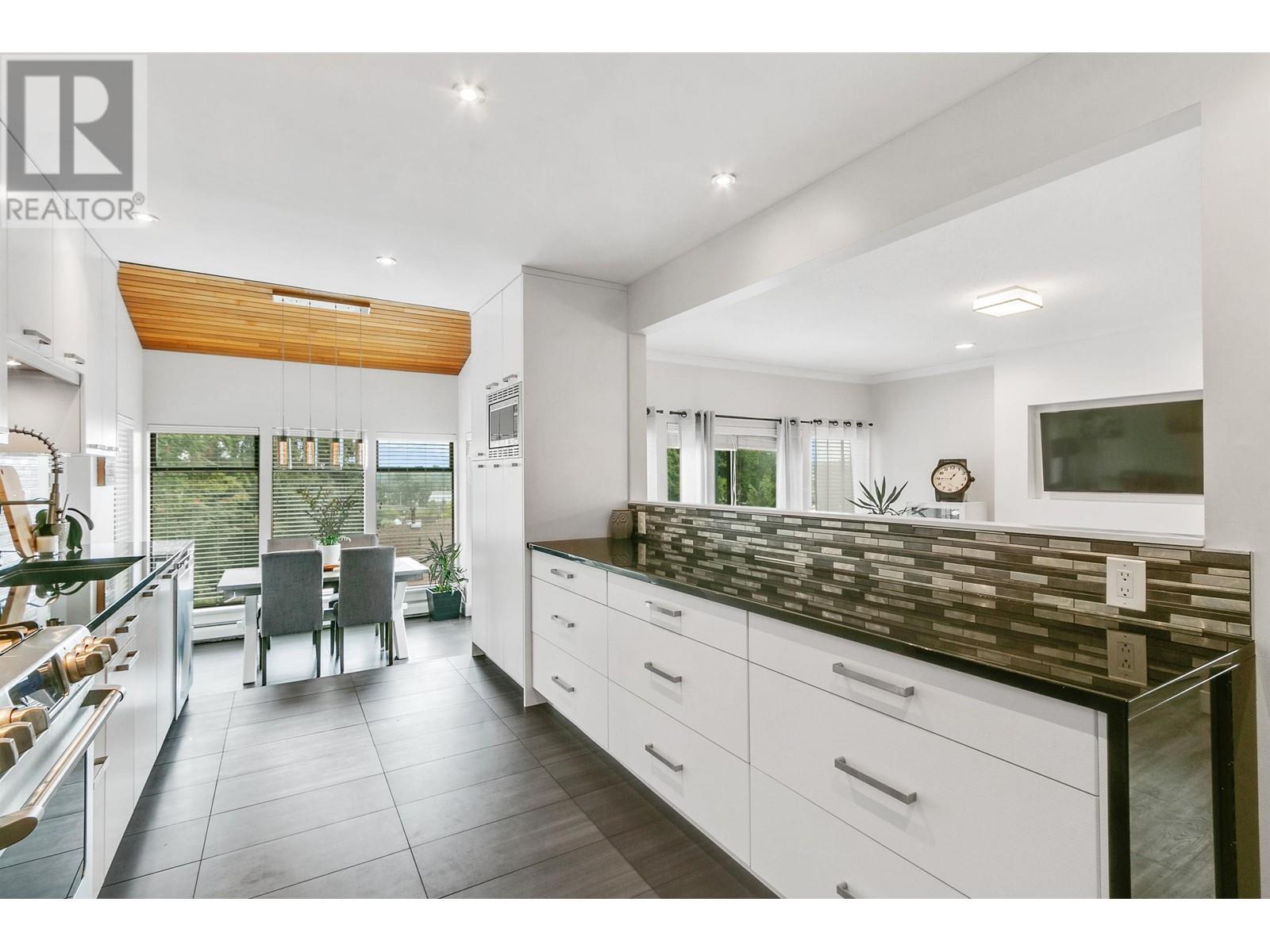 275 Warrick Street, Coquitlam, BC, V3K 6C1