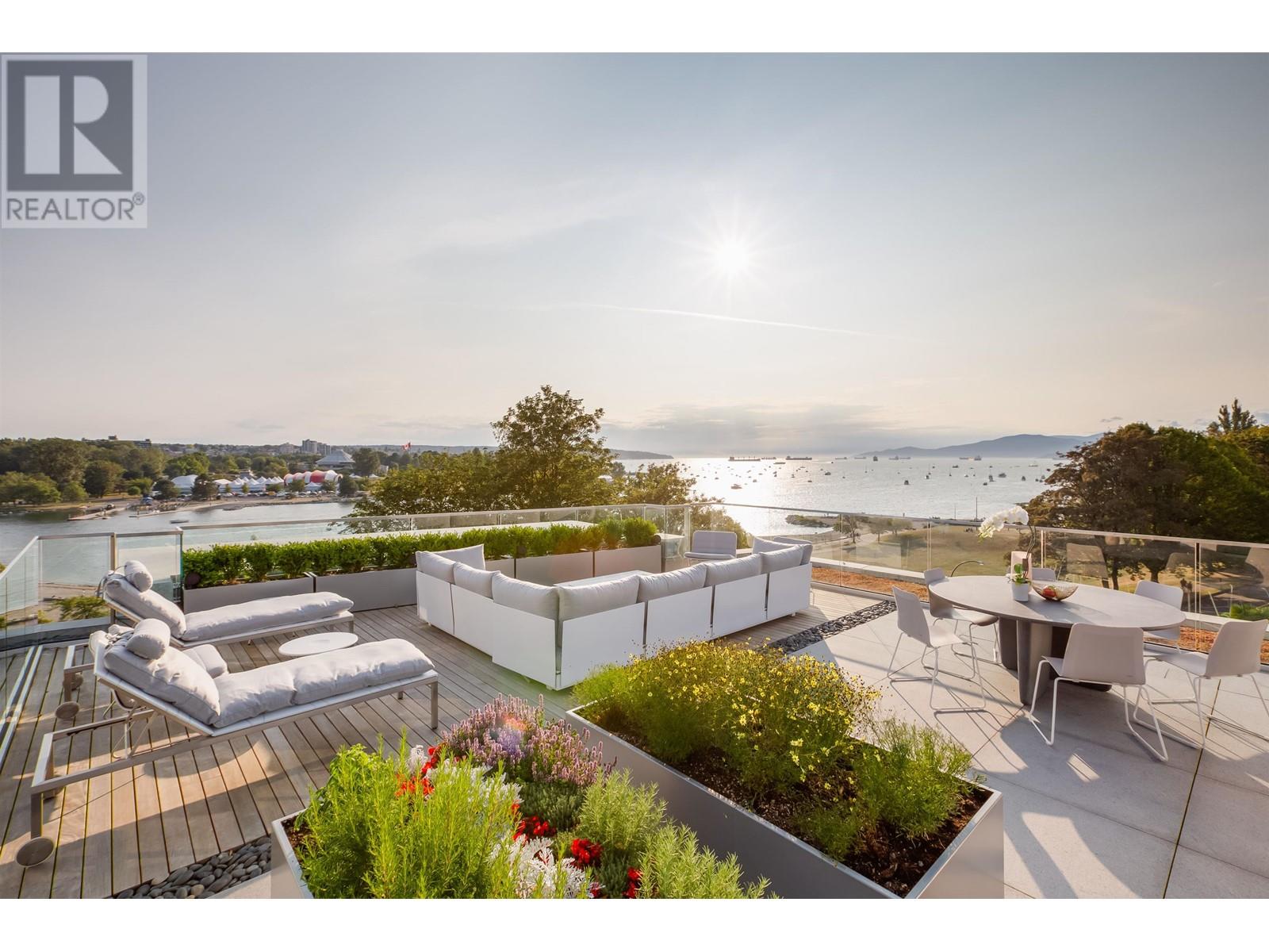 301-1460 Bute Street, Vancouver, BC, V6E 2A7