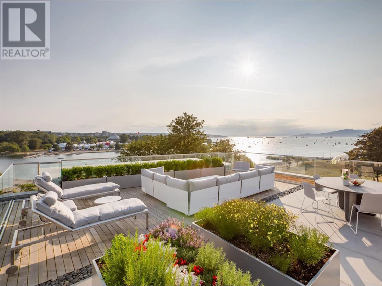 301-1460 Bute Street, Vancouver, BC, V6E 2A7