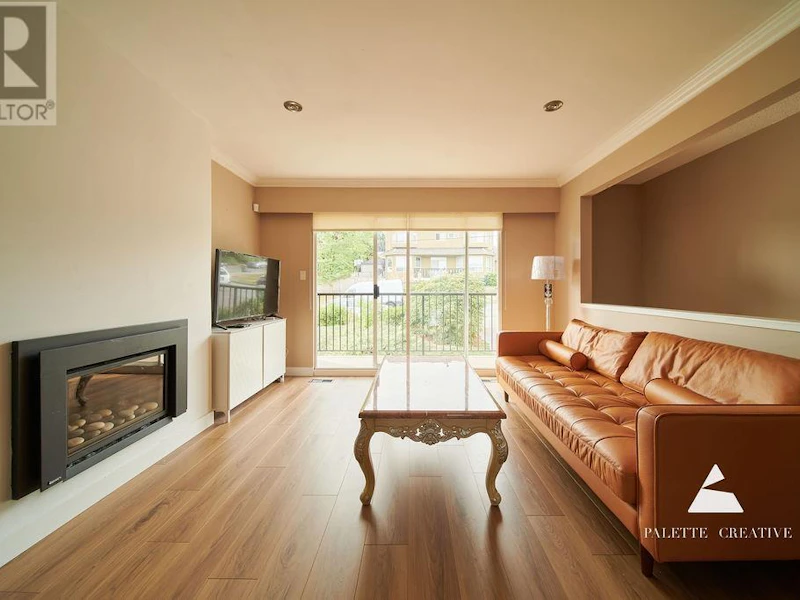 3887 Gilpin Street, Burnaby BC V5G 2H2