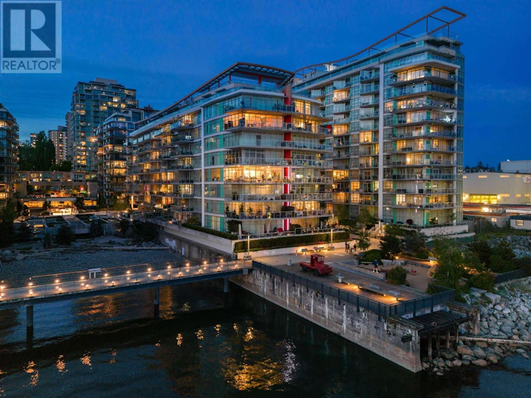 402-185 Victory Ship Way, North Vancouver, BC, V7L 0G2