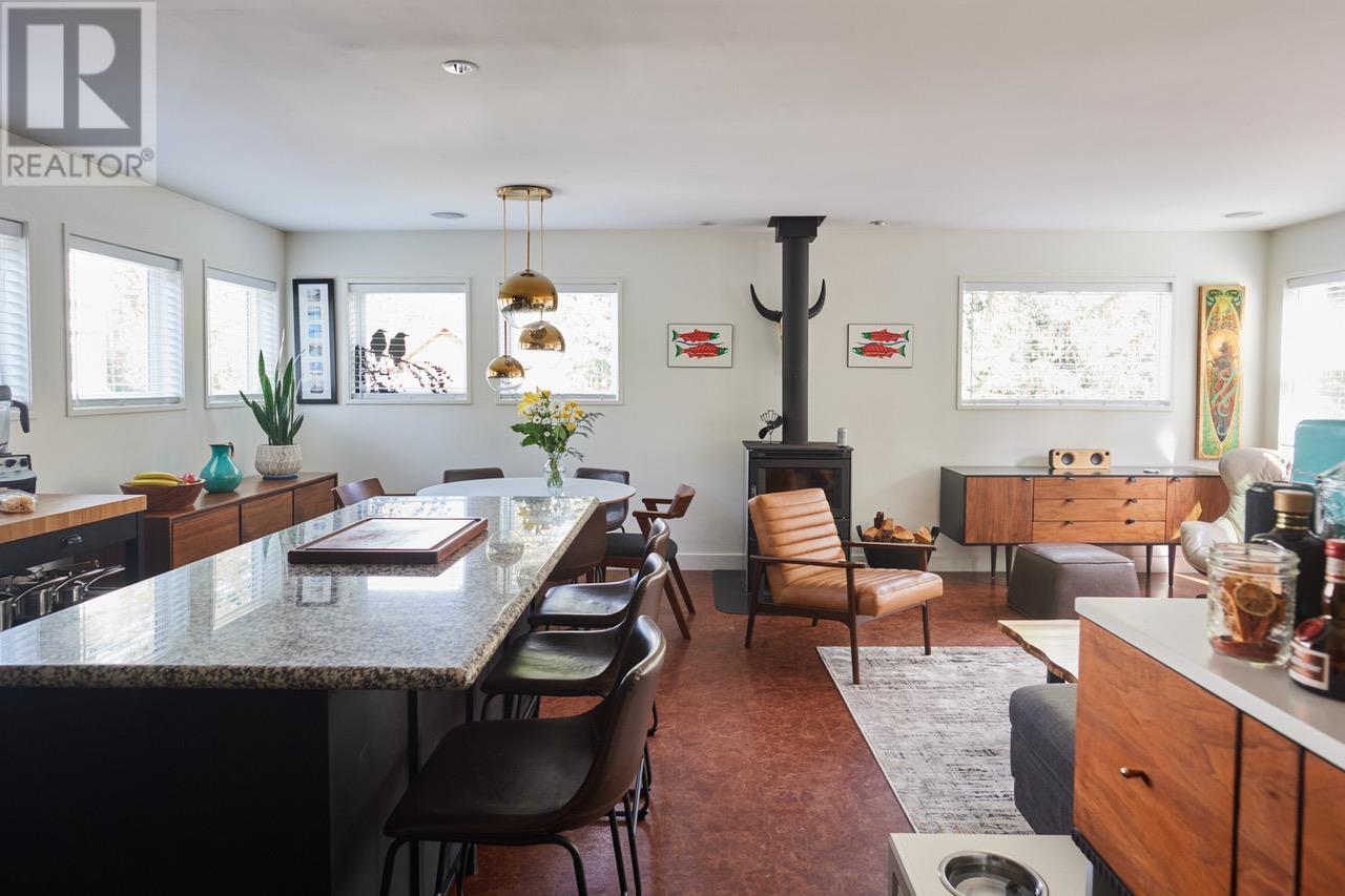 6307 Lorimer Road, Whistler, BC, V8E 0C5