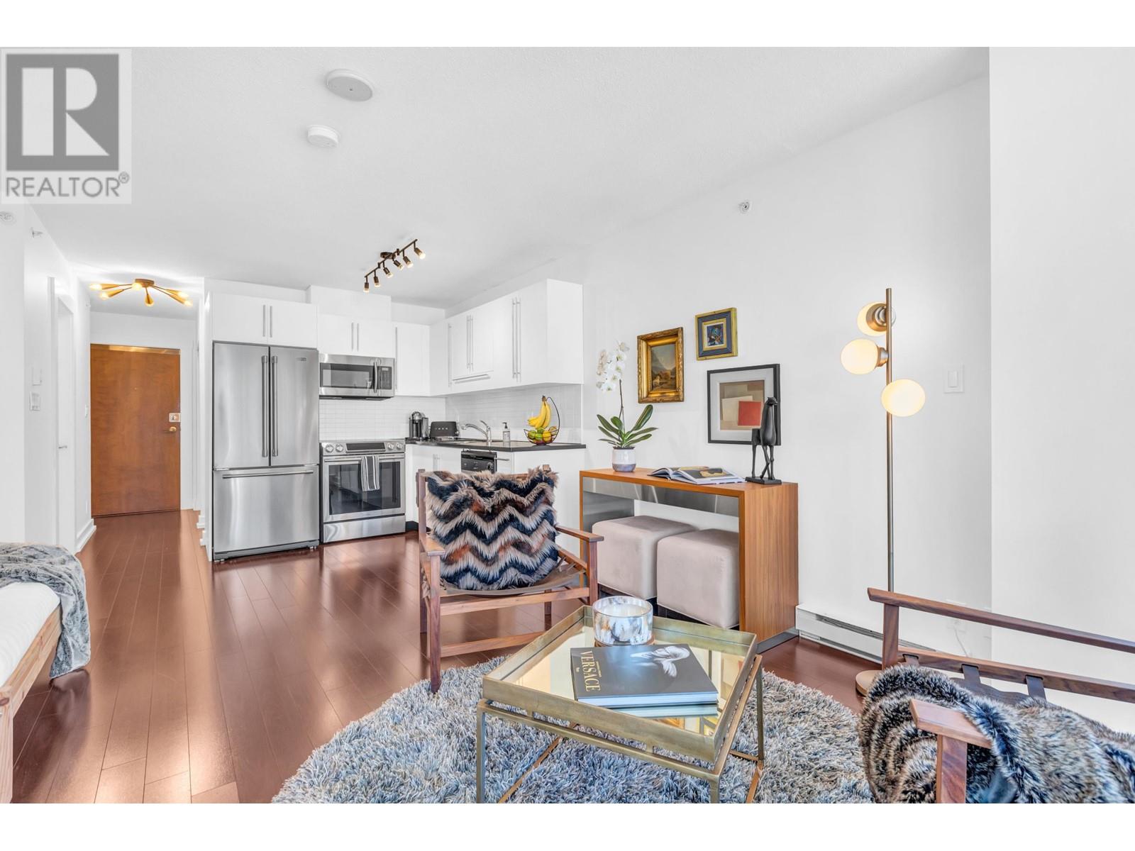 1003-550 Taylor Street, Vancouver, BC, V6B 1R1