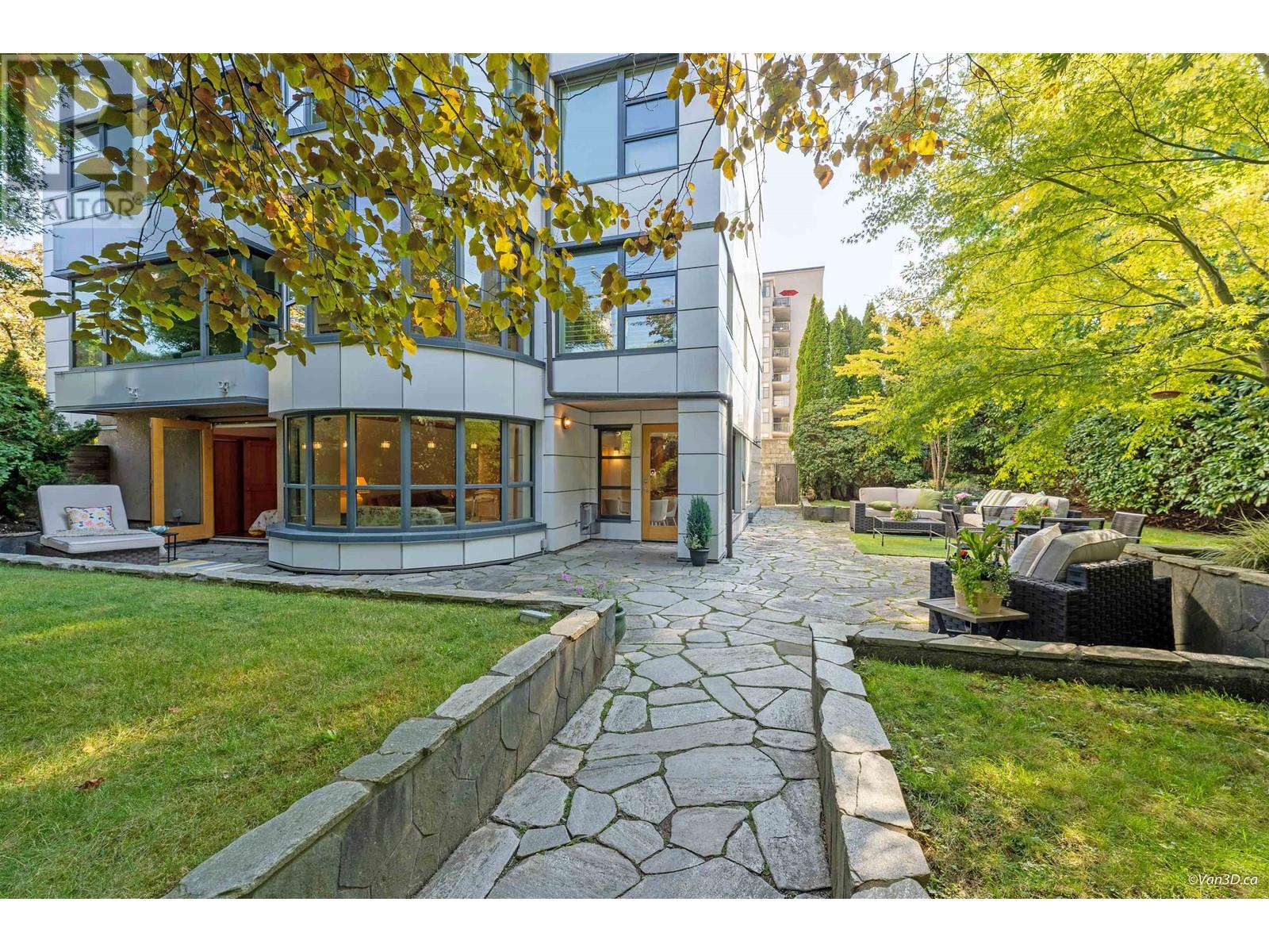 1-5389 Vine Street, Vancouver, BC, V6M 3Z7