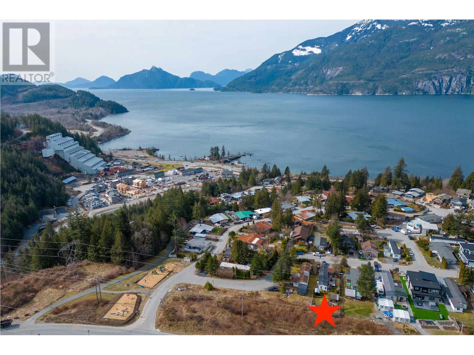 833 Britannia Way, Squamish, BC, V8B 1J2