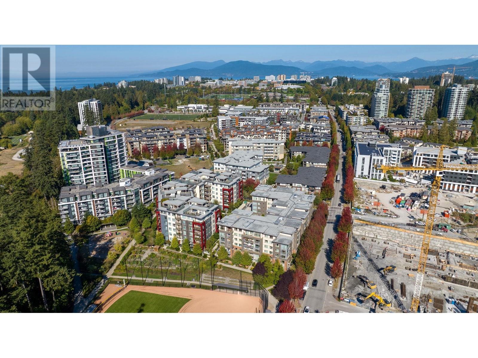 410-3581 Ross Drive, Vancouver, BC, V6S 0K5