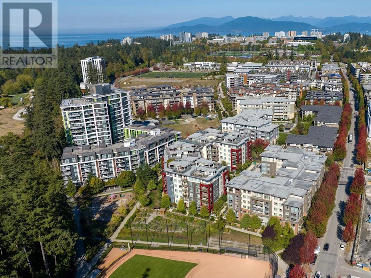 410-3581 Ross Drive, Vancouver, BC, V6S 0K5