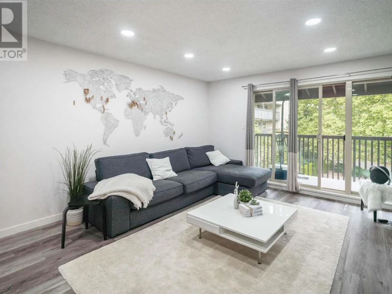 402 - 9847 Manchester Drive, Burnaby BC V3N 4P4