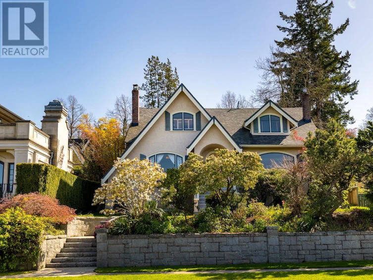 4096 West 8th Avenue, Vancouver, BC, V6R 1Z6