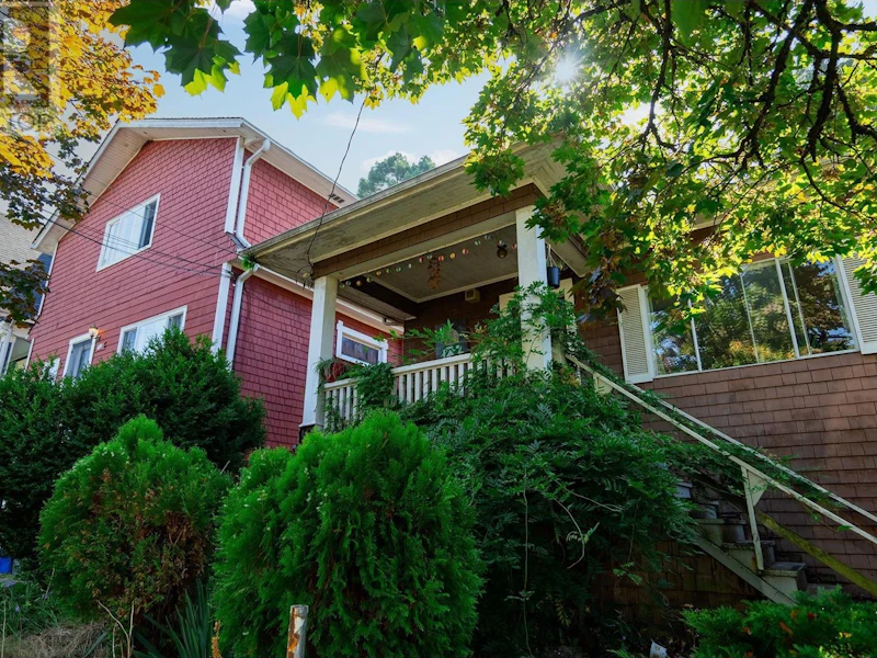 234 E Woodstock Avenue, Vancouver BC V5W 1N1