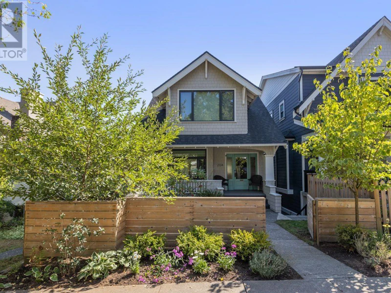 2134 E 4th Avenue, Vancouver BC V5N 1K6