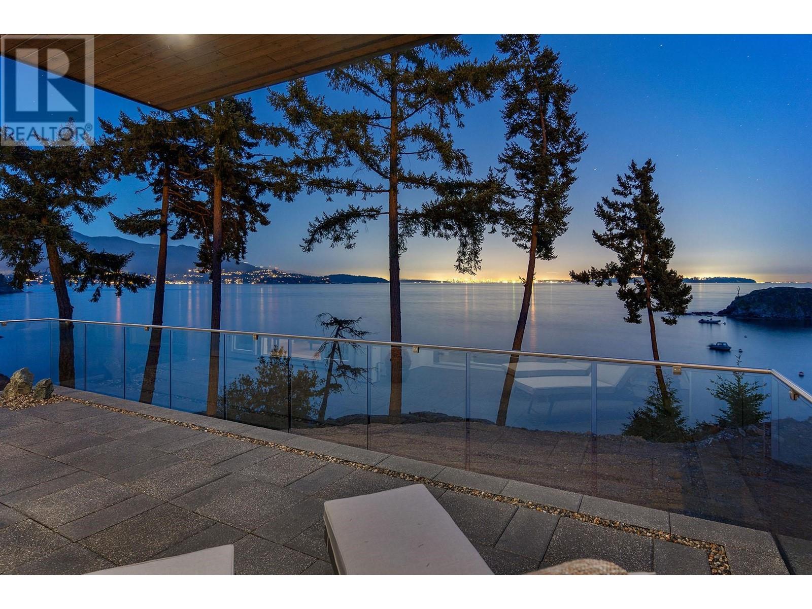 239 Shore Lane, Bowen Island, BC, V0N 1G2