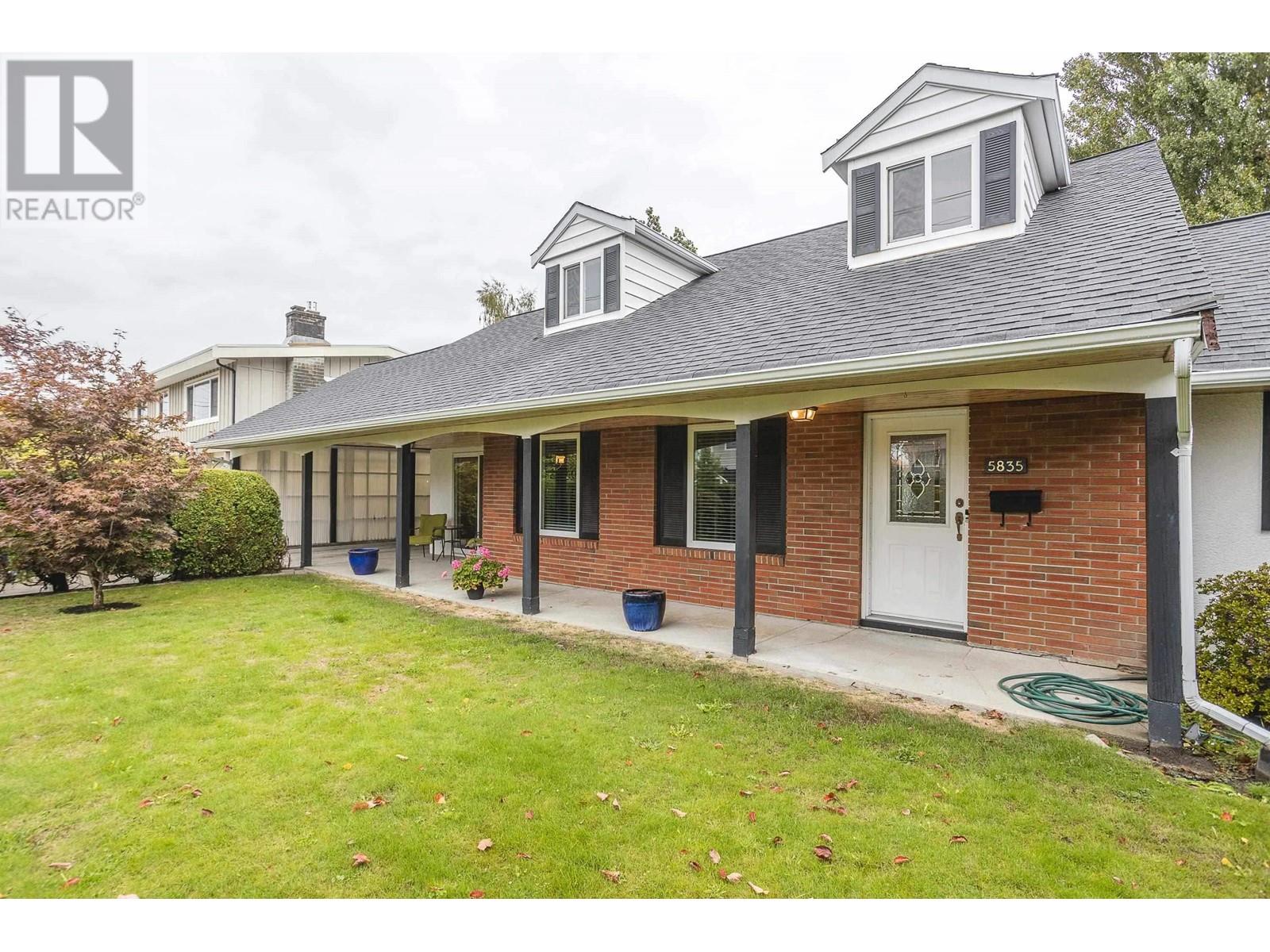 5835 Crescent Drive, Delta, BC, V4K 2E7