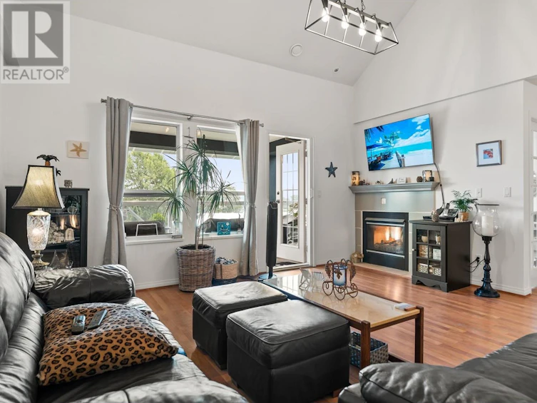 423-12931 Railway Avenue, Richmond, BC, V7E 6M5