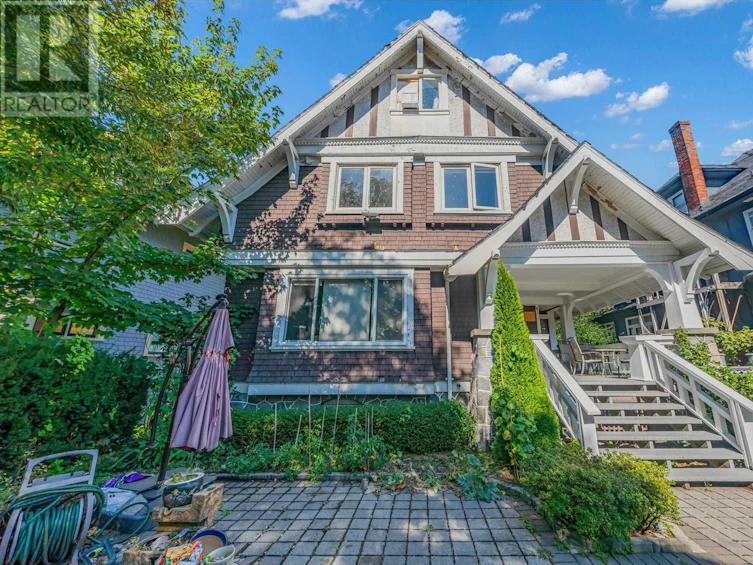 387 West 13th Avenue, Vancouver, BC, V5Y 1W2