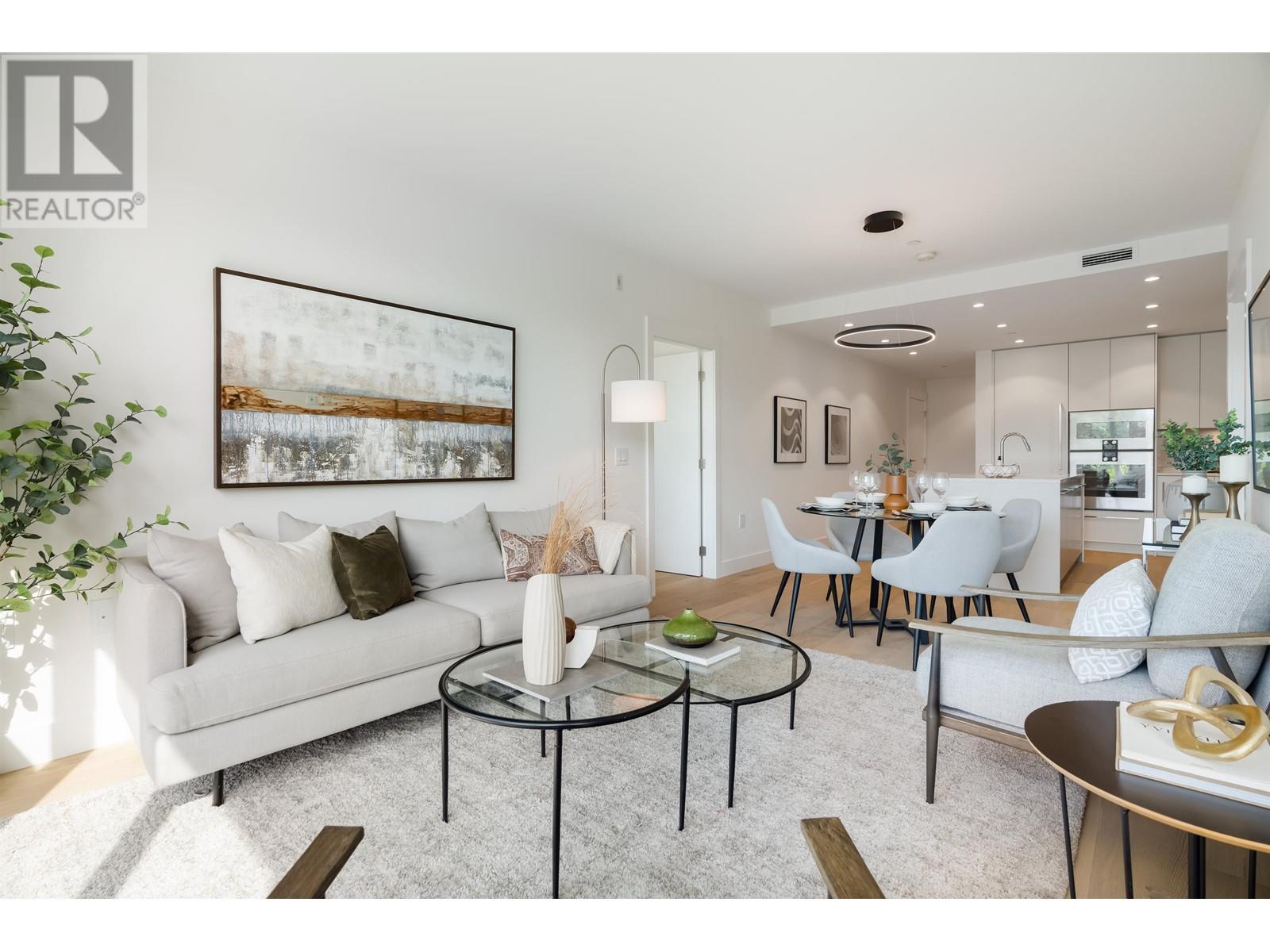302-2485 Larch Street, Vancouver, BC, V6K 0A3