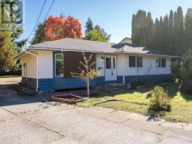 11590 203 Street, Maple Ridge, BC, V2X 4T6