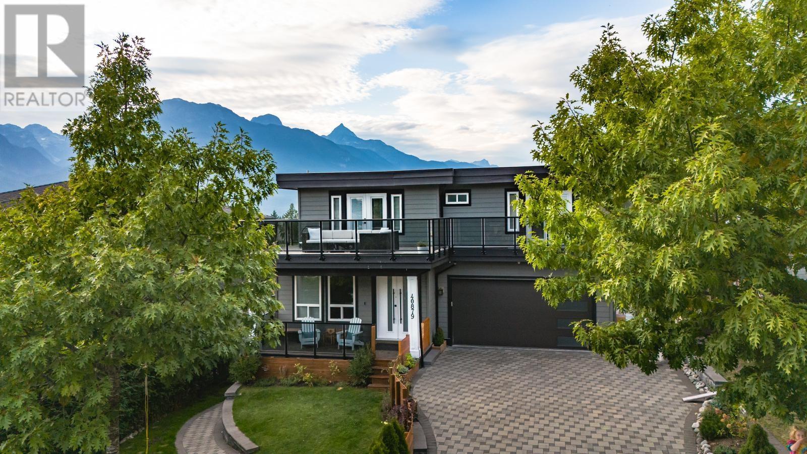 40879 The Crescent Crescent, Squamish, BC, V8B 0R9