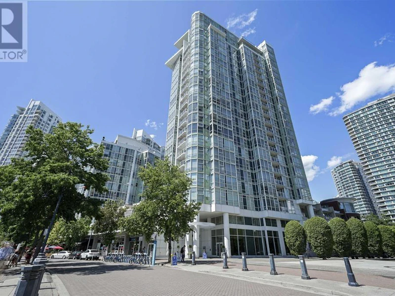 1706 - 1077 Marinaside Crescent, Vancouver BC V6Z 2Z5