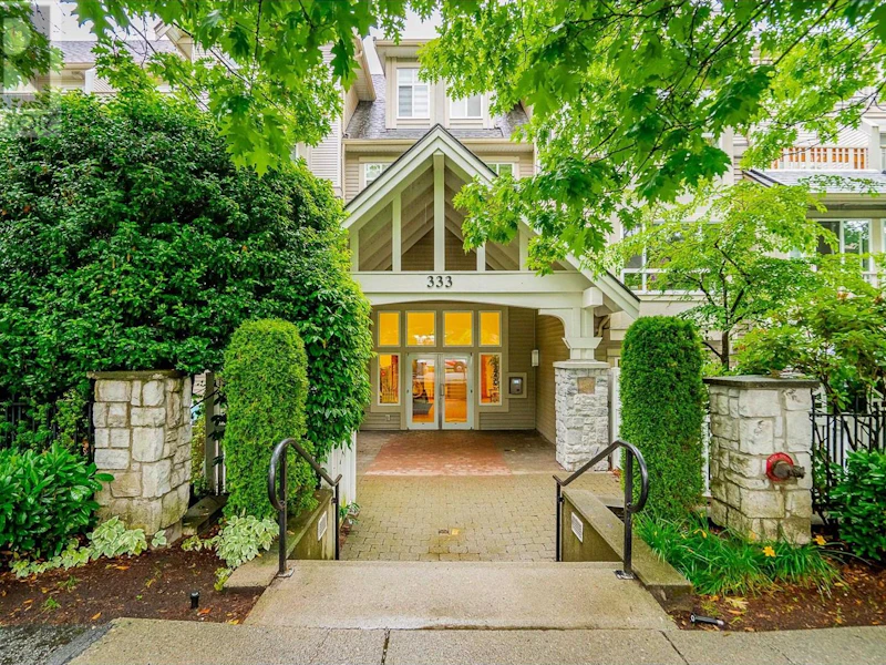212 - 333 E 1st Street, North Vancouver BC V7L 4W9