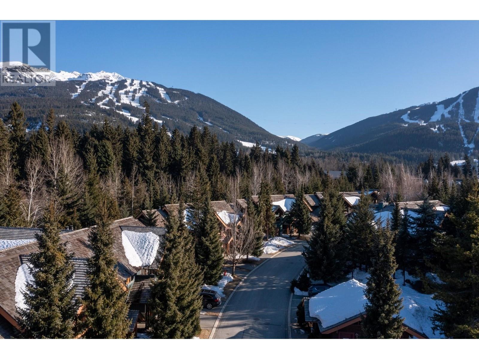 4829 Casabella Crescent, Whistler, BC, V8E 0Z4