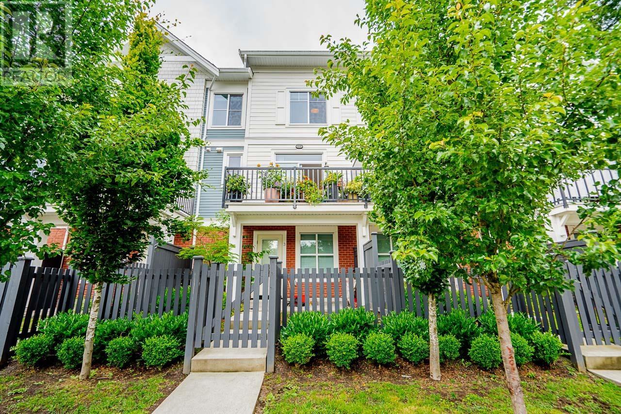 3-24021 110 Avenue, Maple Ridge, BC, V2W 0J9