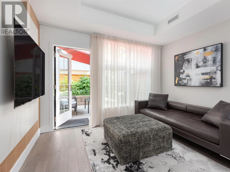 124-2070 Curling Road, North Vancouver, BC, V7P 0C9