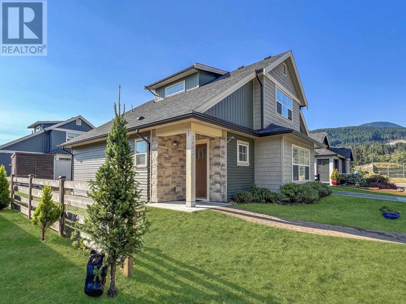 1002 Goddard Road, Gibsons BC