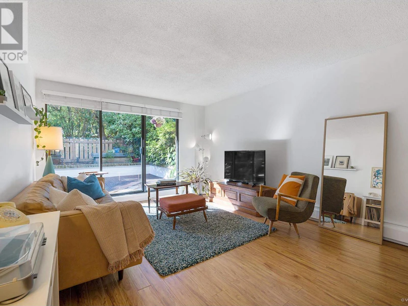 213 - 1065 E 8th Avenue, Vancouver BC V5T 1V1