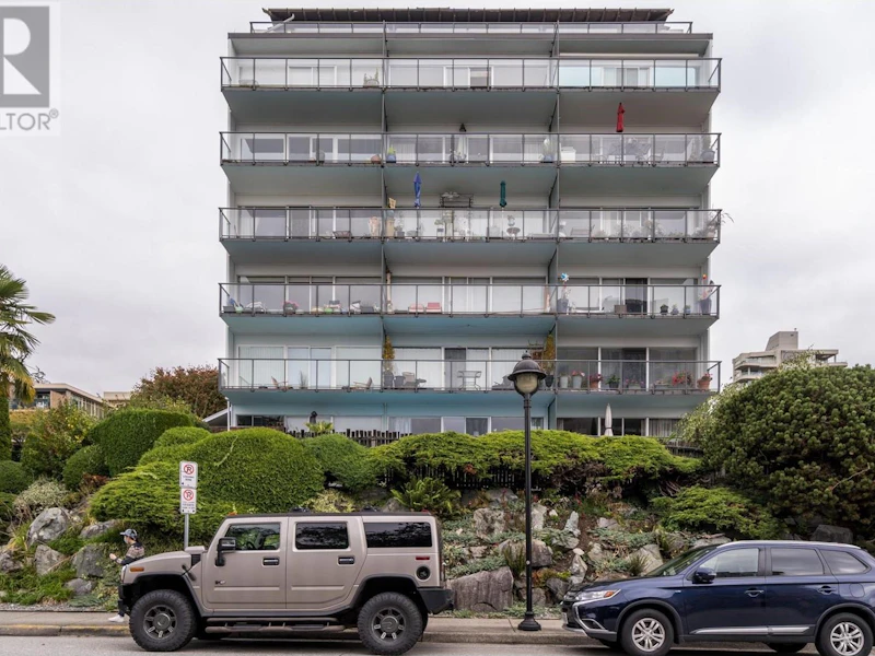101 - 1845 Bellevue Avenue, West Vancouver BC V7V 1B2
