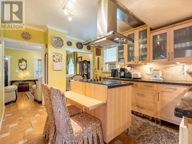 430 Richmond Street, New Westminster, BC, V3L 4C5