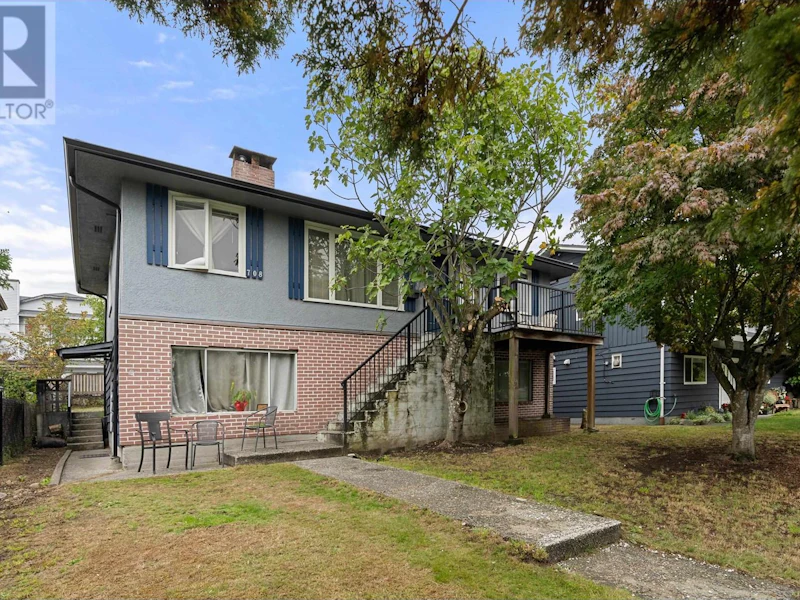 708 E 4th Street, North Vancouver BC