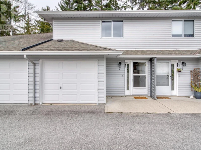 7 - 5706 Ebbtide Street, Sechelt BC