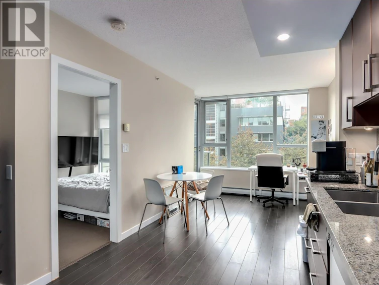 457-108 West 1st Avenue, Vancouver, BC, V5Y 0H4