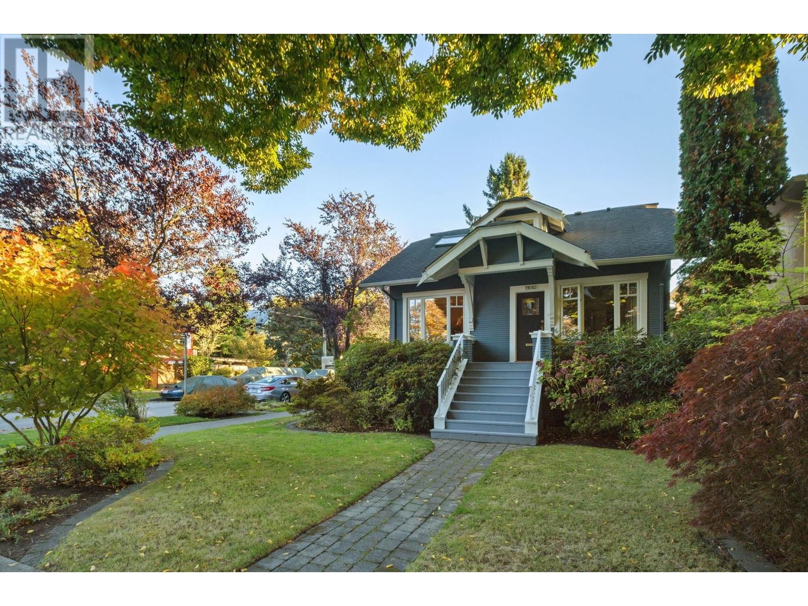 992 East 22nd Avenue, Vancouver, BC, V5V 1V9