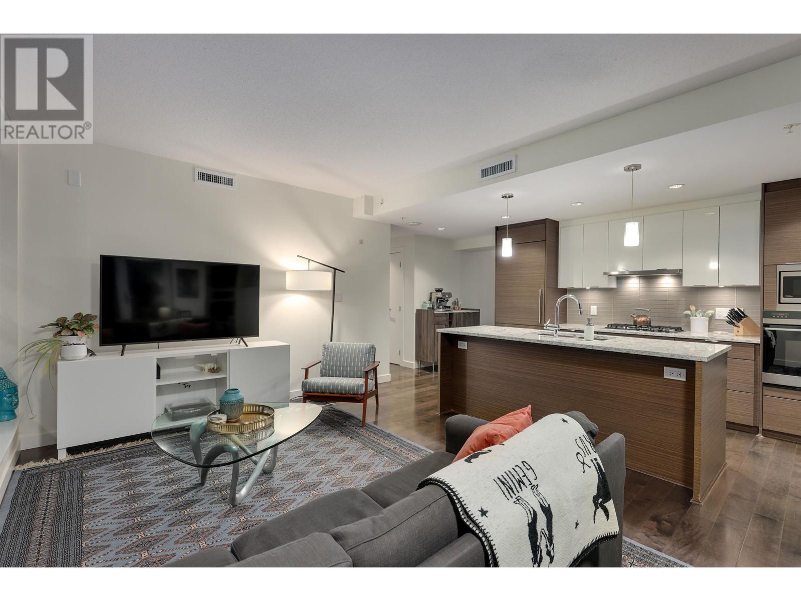 305-4083 Cambie Street, Vancouver, BC, V5Z 2X9