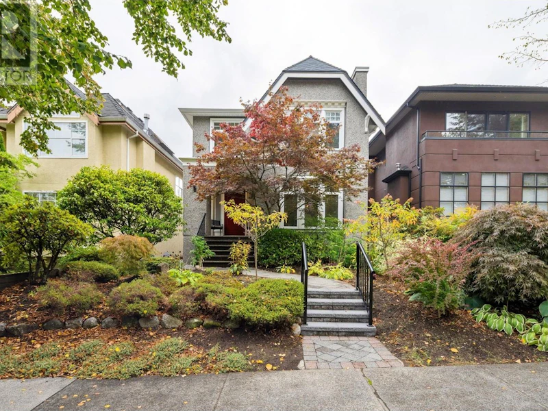 4368 W 12th Avenue, Vancouver BC V6R 2R1