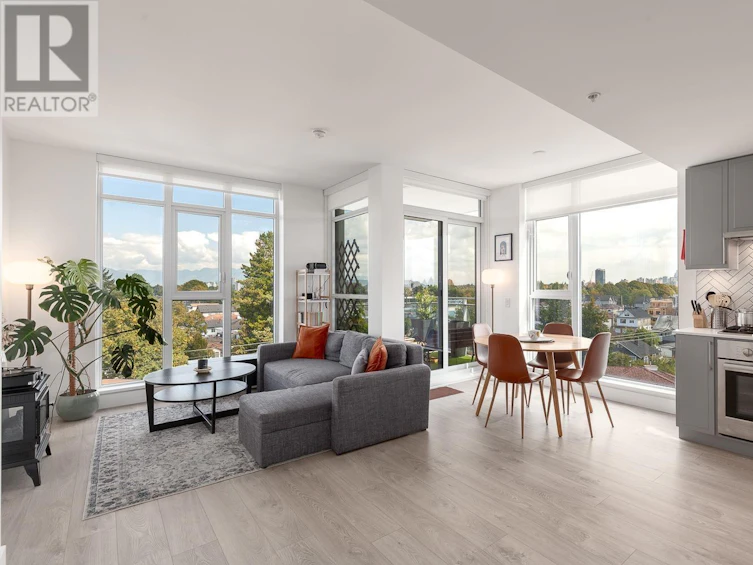 601-2435 Kingsway, Vancouver, BC, V5R 5G8